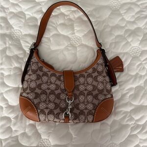 NWOT SOLD OUT COACH HAPMTON HOBO SIGNATURE CRYSTAL JACQUARD